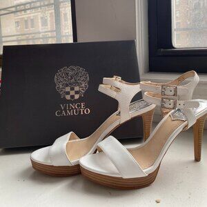Vince Camuto White High Heel Sandals Size 7.5